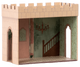 Castle, Hall