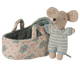 Baby mouse in carry cot